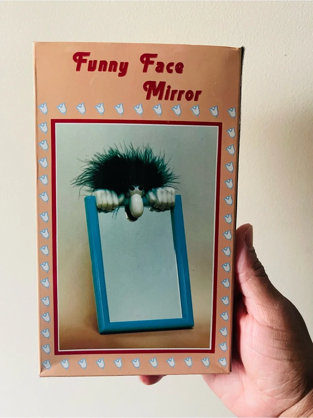 Funny face pink desk mirror